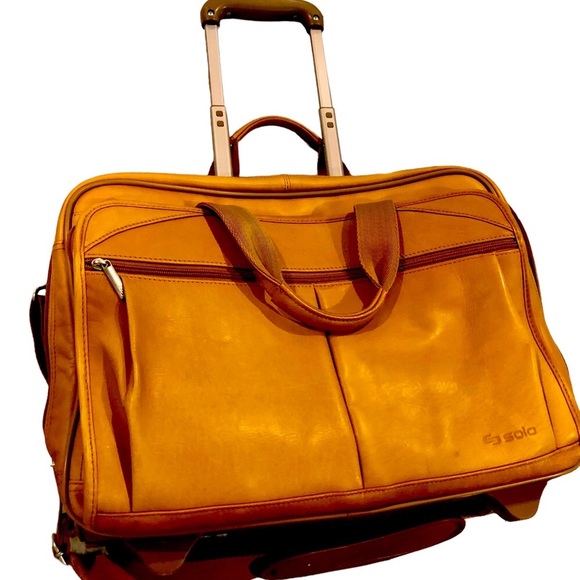 Solo  New York Full-Grain Leather Rolling Laptop briefcase carrying case, Tan - Picture 2 of 5